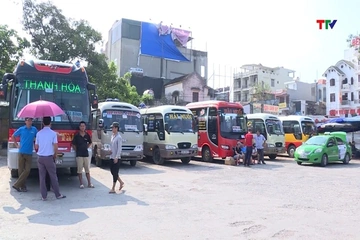 Từ 10/8, xe hợp đồng “trá hình” sẽ bị thu hồi giấy phép kinh doanh