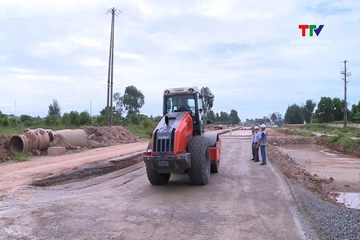 Điều chuyển khối lượng nhằm đẩy nhanh tiến độ thi công tuyến đường Voi – Sầm Sơn
