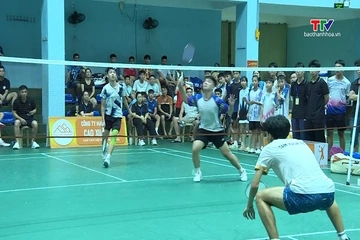 Gần 500 tay vợt tham gia tranh tài tại Giải cầu lông các nhóm tuổi Hoàng Hương Sport mở rộng hè năm 2026