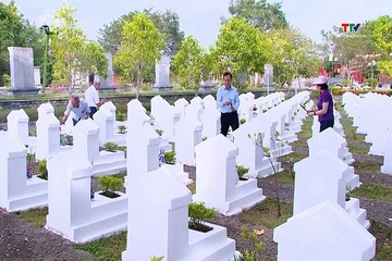Trung ương Hội Người cao tuổi Việt Nam dâng hương tri ân các Anh hùng liệt sĩ