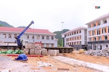 Gấp rút hoàn thiện Trường nội trú liên cấp Sơn Thủy trước năm học mới