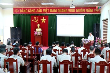 Công bố các quyết định về công tác cán bộ tại Thi hành án dân sự tỉnh Thanh Hoá
