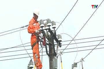 Chủ động phòng ngừa sự cố lưới điện trước mùa mưa bão 2026