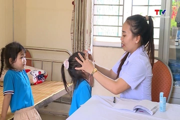 Chủ động phòng ngừa đau mắt đỏ trong trường học