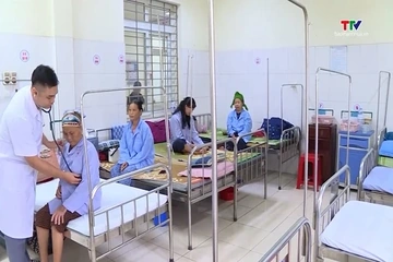 Chăm sóc sức khỏe người dân ngay từ cộng đồng theo tinh thần Nghị quyết 72