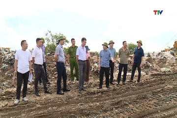 Từ ngày 03/8, dừng tiếp nhận rác mới và tập trung xử lý tình trạng ô nhiễm tại bãi rác Trung Sơn, phường Sầm Sơn