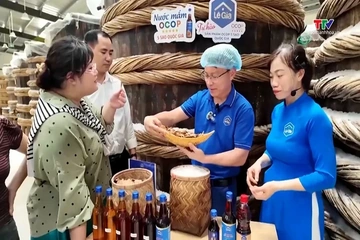 Từ đặc sản làng nghề tới sản phẩm du lịch