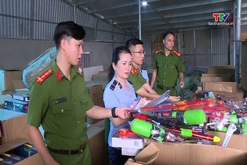 Phát hiện, thu giữ hơn 3700 sản phẩm đồ chơi trẻ mang tính bạo lực