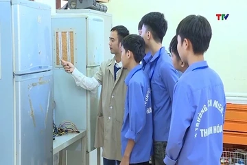 Phát triển nguồn nhân lực, nâng cao chất lượng việc làm trong giai đoạn mới
