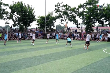 Biện Thượng bế mạc, trao giải giải bóng đá thiếu niên năm 2026