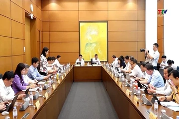 Đại biểu Quốc hội tỉnh Thanh Hoá góp ý vào các dự thảo Luật