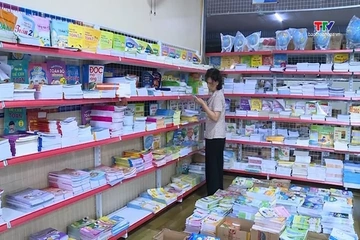 Khan hiếm cục bộ sách giáo khoa trước thềm năm học mới