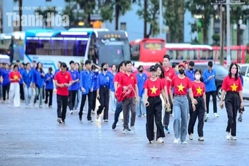 Rộn ràng trước giờ xuất phát “Cùng Việt Nam tiến bước”