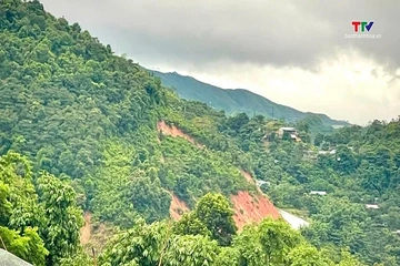 Cảnh báo sạt lở khối lượng lớn đất, đá trên địa bàn xã Nhi Sơn