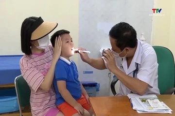 Khẩn trương kết nối, làm sạch dữ liệu sức khoẻ bà mẹ, trẻ em