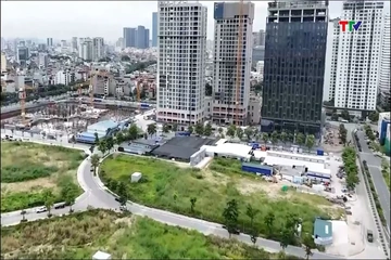 Giá nhà đất giảm, thanh khoản thấp