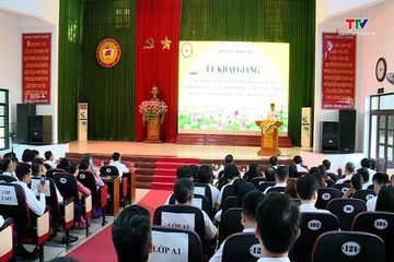 Khai giảng các lớp Trung cấp lý luận chính trị hệ tập trung