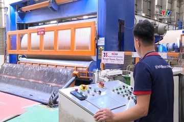 Khu vực kinh tế tư nhân đóng góp gần 55% vào GRDP của tỉnh