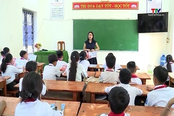 Học sinh được kiểm tra sức khỏe đầu năm học