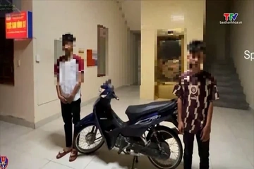 Xử lý 2 thiếu niên vi phạm trật tự, an toàn giao thông