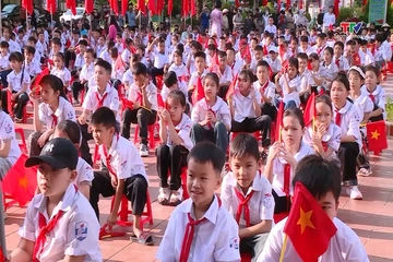 Khai giảng ở những ngôi trường miền biển