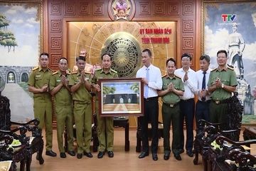 Chủ tịch UBND tỉnh Tô Anh Dũng tiếp đoàn đại biểu Công an tỉnh Hủa Phăn (Lào)