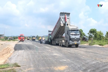 Khẩn trương hoàn thành dự án đường kết nối từ khu công nghiệp Bỉm Sơn đến đường bộ ven biển
