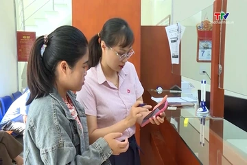 Vốn tín dụng tiếp sức cho người dân vùng khó khăn phát triển kinh tế
