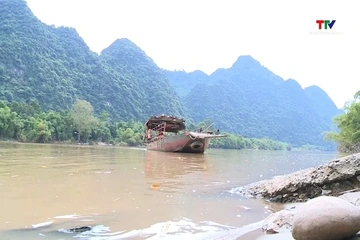 Người dân xã Cẩm Thạch mong ngóng một cây cầu
