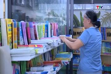 Thiếu sách giáo khoa do chậm trễ, sai quy trình