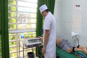 Chăm sóc người cao tuổi gắn với mô hình bác sĩ gia đình