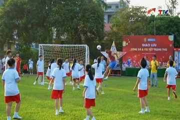 CLB bóng đá Thanh Hóa giao lưu bóng đá và vui Tết Trung thu tại Làng trẻ SOS Thanh Hóa