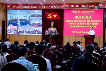 Nhanh chóng đưa các Nghị quyết của Bộ Chính trị vào cuộc sống