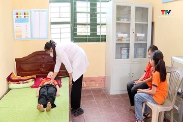 Khám định kỳ, sàng lọc một số bệnh, số hóa dữ liệu sức khoẻ học đường