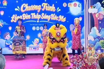 Tết Trung thu rộn ràng khắp xứ Thanh
