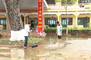 Cơ bản hoàn thành vệ sinh môi trường tại các trường học trên địa bàn xã Đồng Tiến