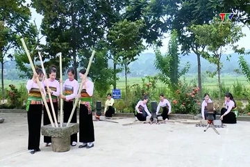 Phát triển sản phẩm văn hóa gắn với kích cầu du lịch