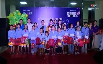 Giai điệu trăng yêu thương