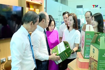 Khai trương gian hàng OCOP tại Cảng hàng không Thọ Xuân