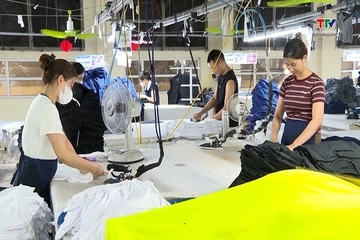 Giữ vững đà tăng trưởng công nghiệp