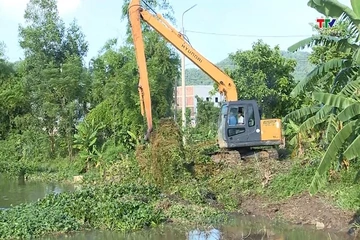 Thực hiện trục vớt, giải toả ách tắc trên kênh Nhà Lê