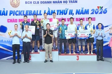 Sôi nổi giải Pickleball họ Trần tỉnh Thanh Hoá