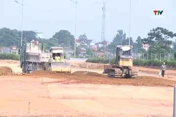 Khơi thông điểm nghẽn, đẩy nhanh giải ngân vốn đầu tư công
