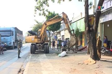 Tân Ninh quyết liệt lập lại trật tự hành lang an toàn giao thông