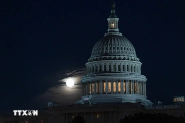 Thượng viện thông qua gói dự luật ngân sách, Chính phủ Mỹ sắp mở cửa trở lại?