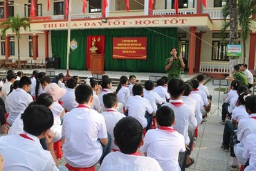 Giữ vững an ninh trật tự&nbsp;ở xã ven biển Hoằng Tiến