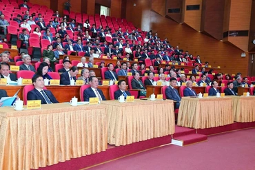 Gặp mặt kỷ niệm 80 năm ngày Tổng tuyển cử đầu tiên bầu Quốc hội Việt Nam và tổng kết hoạt động của Đoàn ĐBQH tỉnh Thanh Hóa khóa XV