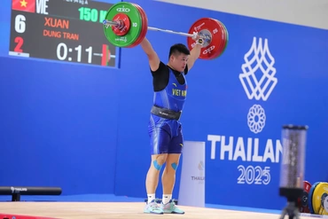 Trần Xuân Dũng (Thanh Hóa) giành Huy chương Đồng Cử tạ tại SEA Games 33