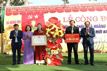 Thôn đầu tiên của xã Hoằng Hoá đón chuẩn NTM kiểu mẫu sau sáp nhập