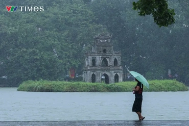 Bắc Bộ và Bắc Trung Bộ mưa dông, Nam Bộ trời nắng